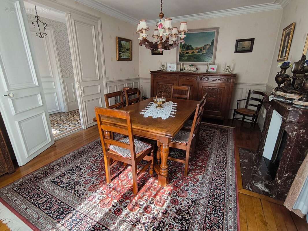 Maison à CHATEAU-THIERRY