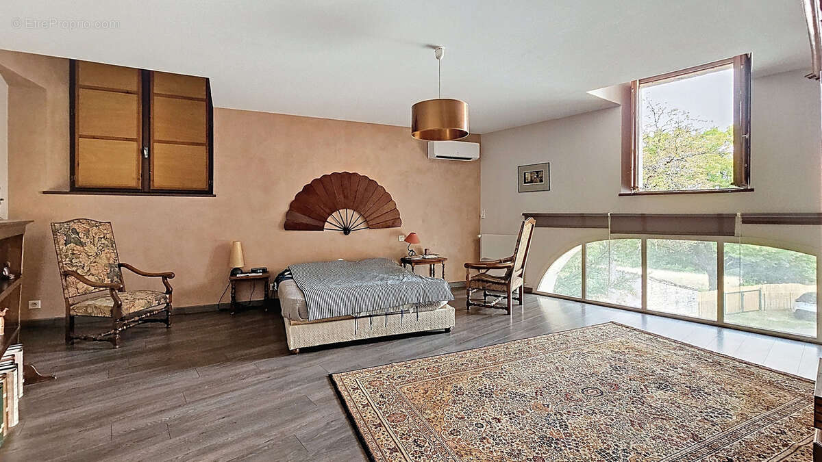 Maison à CORDES-SUR-CIEL