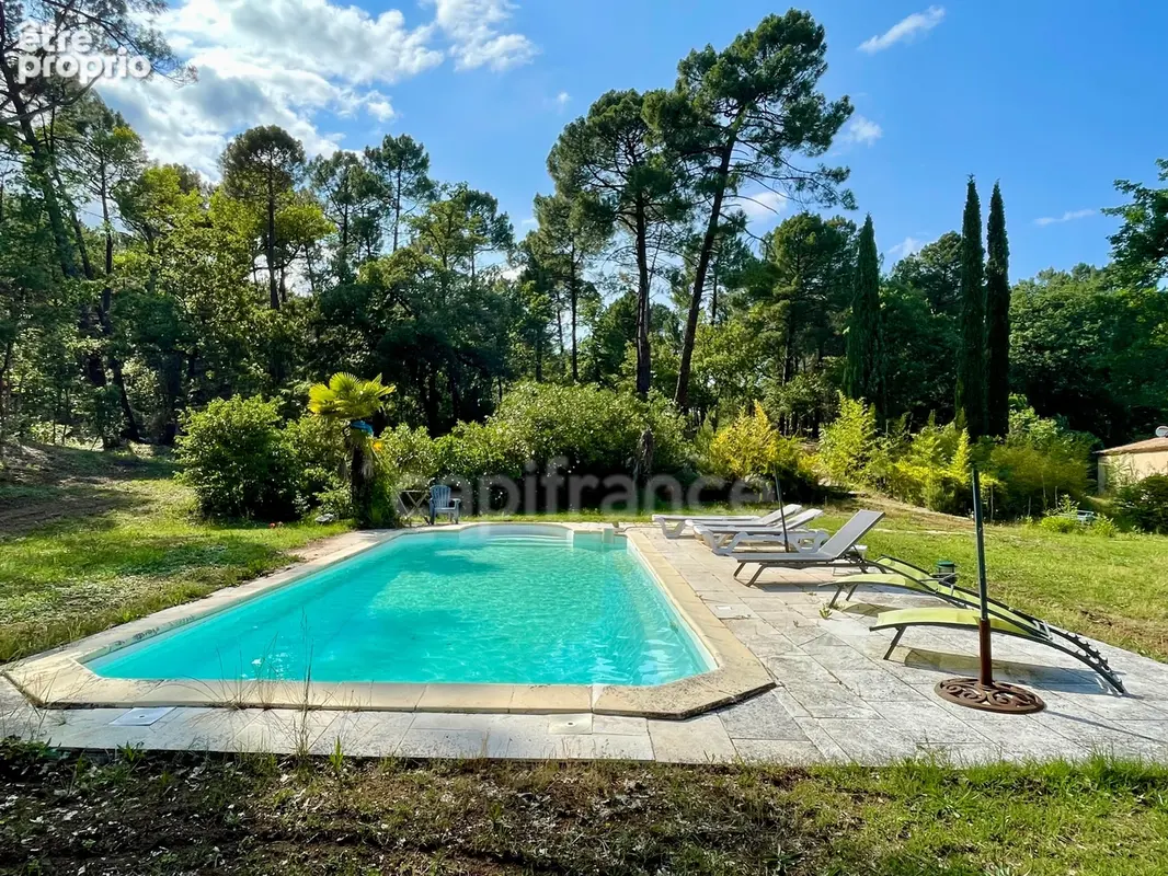 ROUSSILLON – Propriété d’exception au cœur des ocres, piscine et vue sublime sur le Luberon - photo 4