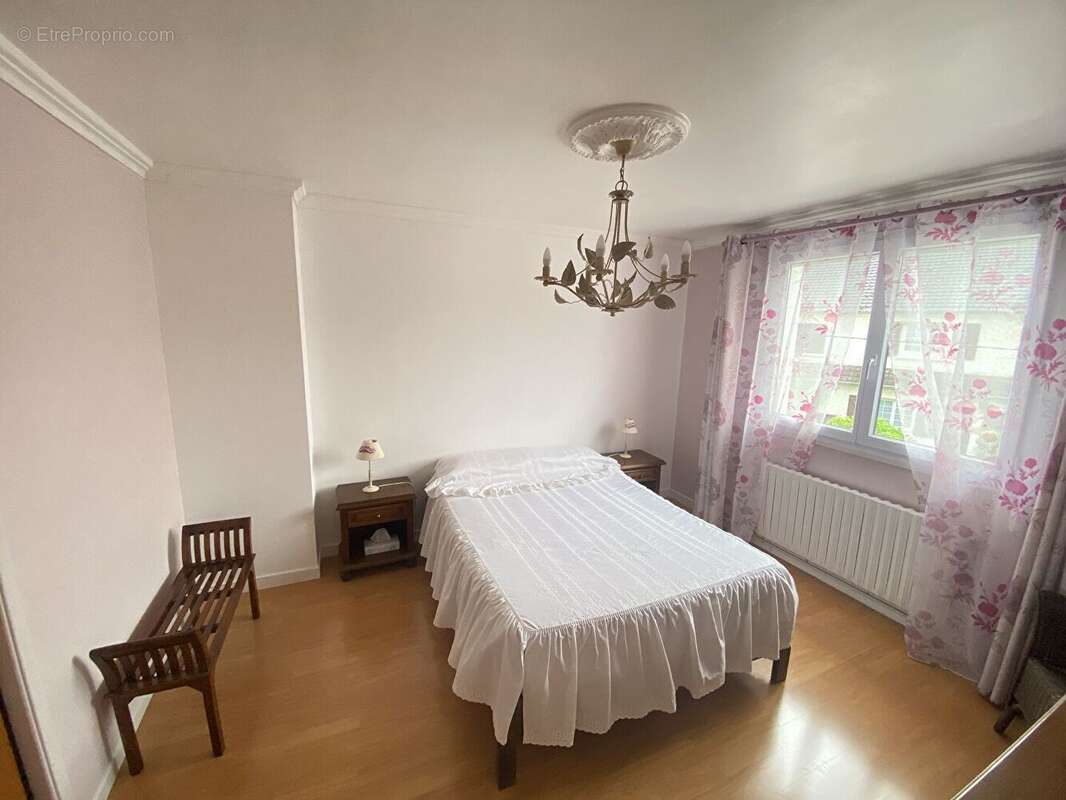 Maison à NANTEUIL-LES-MEAUX