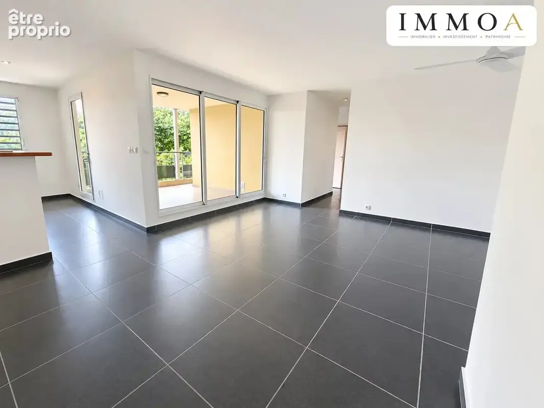 Photo Appartement à Saint-Benoit au prix de 139 800€