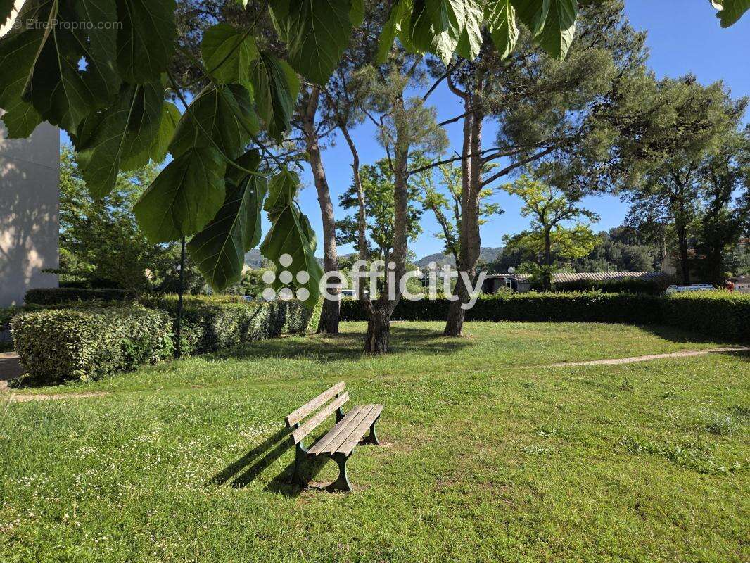 Appartement à AUBAGNE
