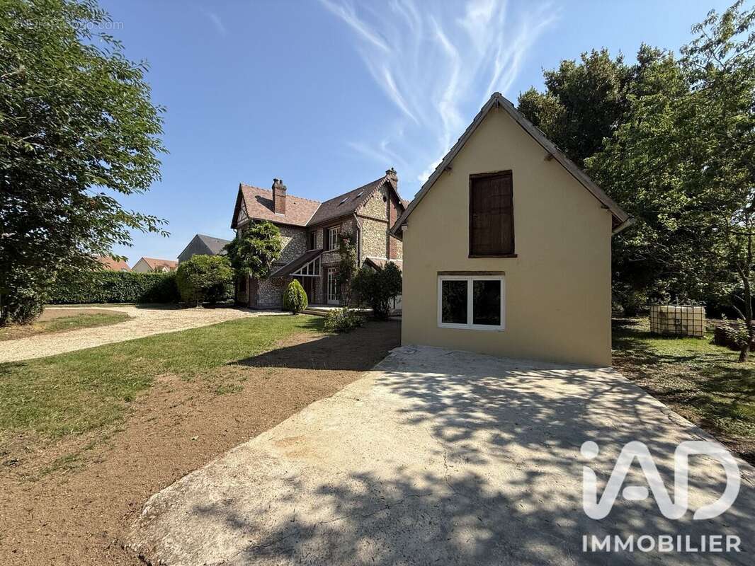 Maison 187 m² à Le Vaudreuil  - photo 3
