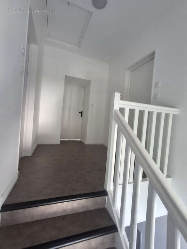 Appartement à FOUGERES