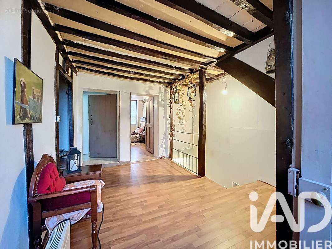 Maison 138 m² à Courson-Les-Carrieres  - photo 7
