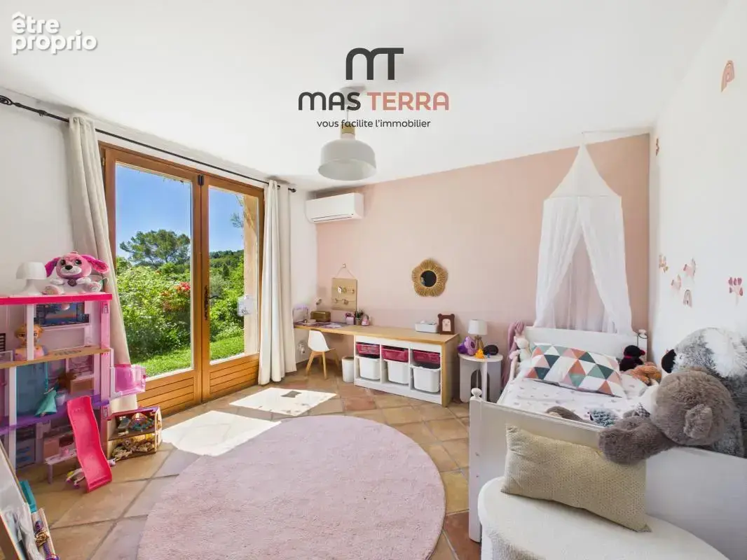 Maison 170 m² à Grasse  - photo 11