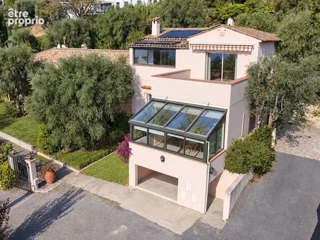 Photo Maison à Grasse au prix de 619 000€