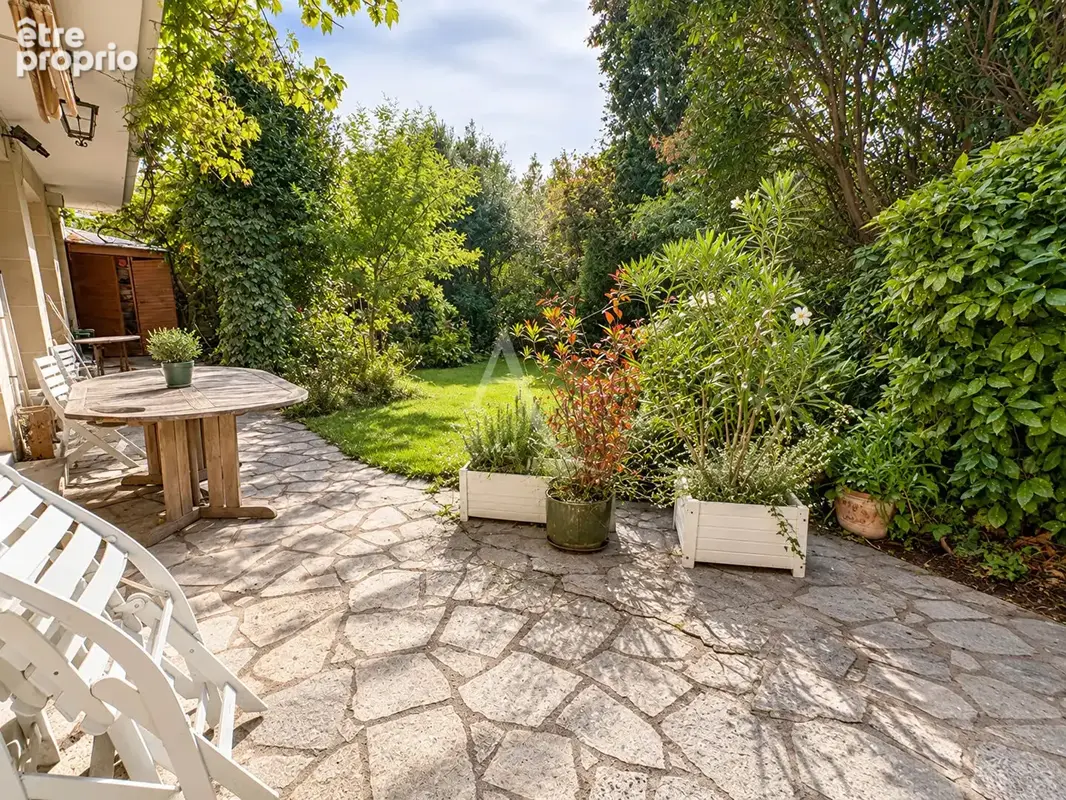 Appartement Fontenay Sous Bois 7 pièce(s) 128.04 m2 - photo 3