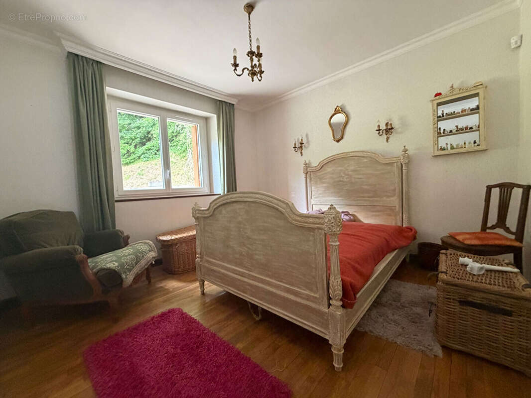maison 5 chambres aux portes d'Aurillac - photo 5