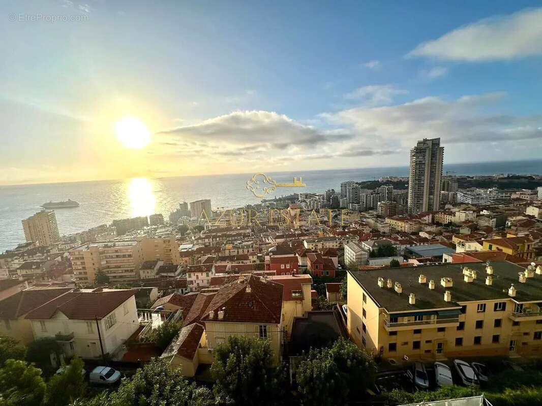 Appartement à BEAUSOLEIL