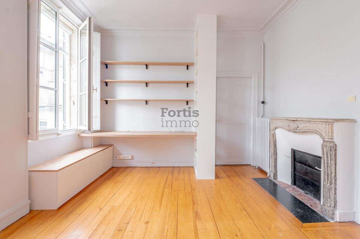 Appartement à VERSAILLES