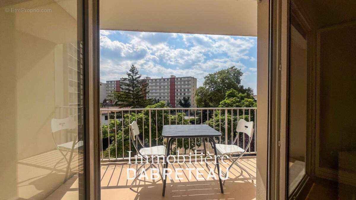 Appartement à VILLEURBANNE