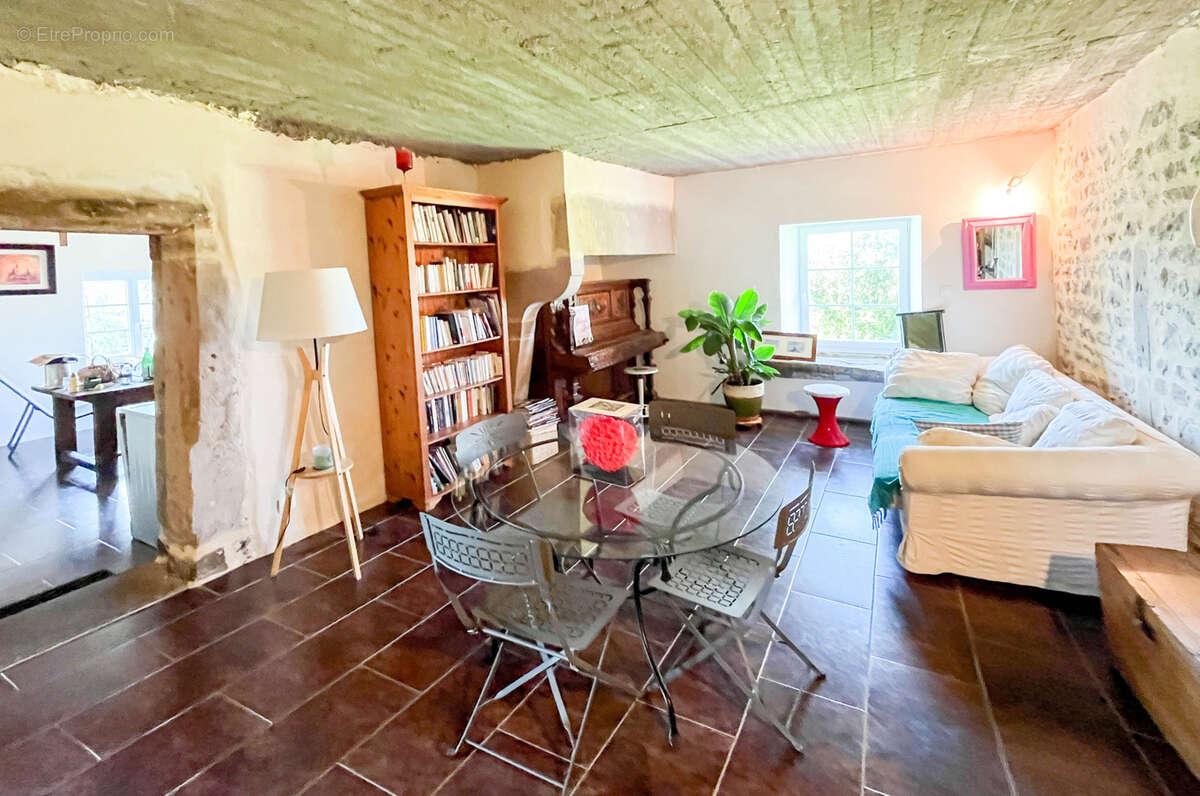 Maison à BELLEFONTAINE