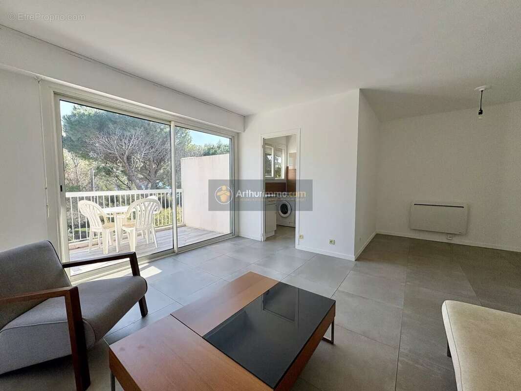 Appartement à SAINT-RAPHAEL