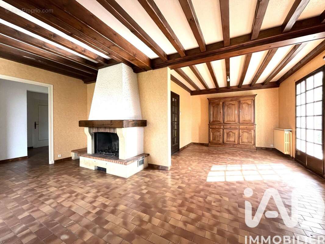 Photo 9 - Maison à SOURCIEUX-LES-MINES