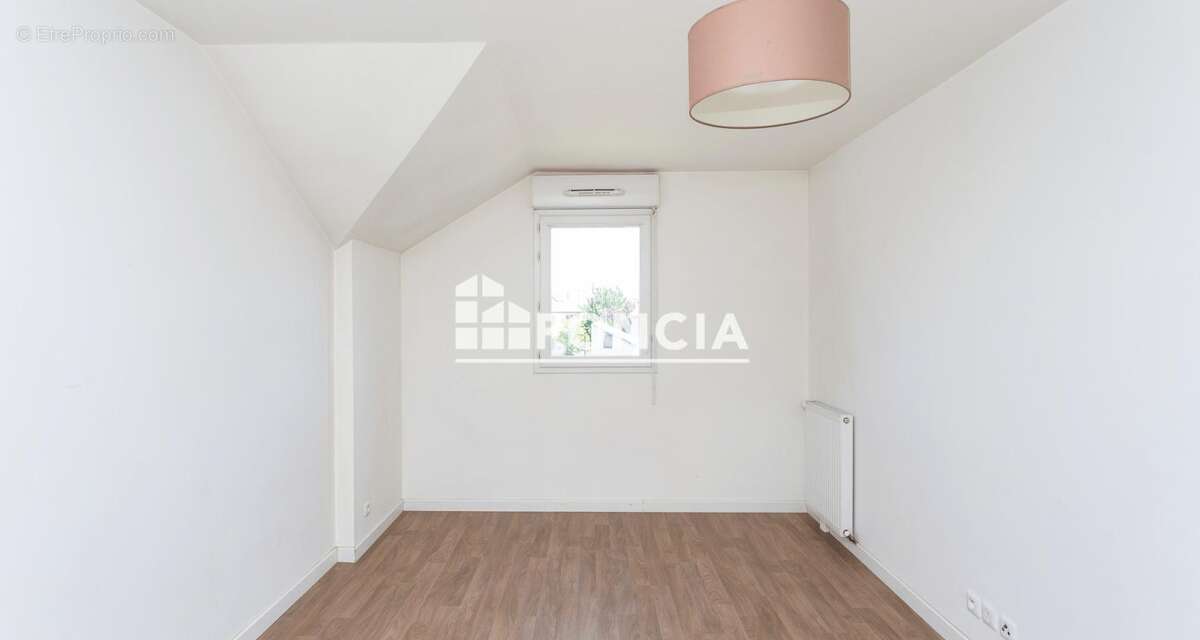 Appartement à PERSAN