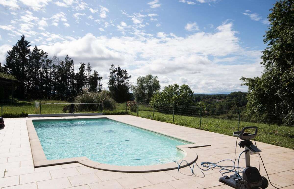 Maison à MIELAN