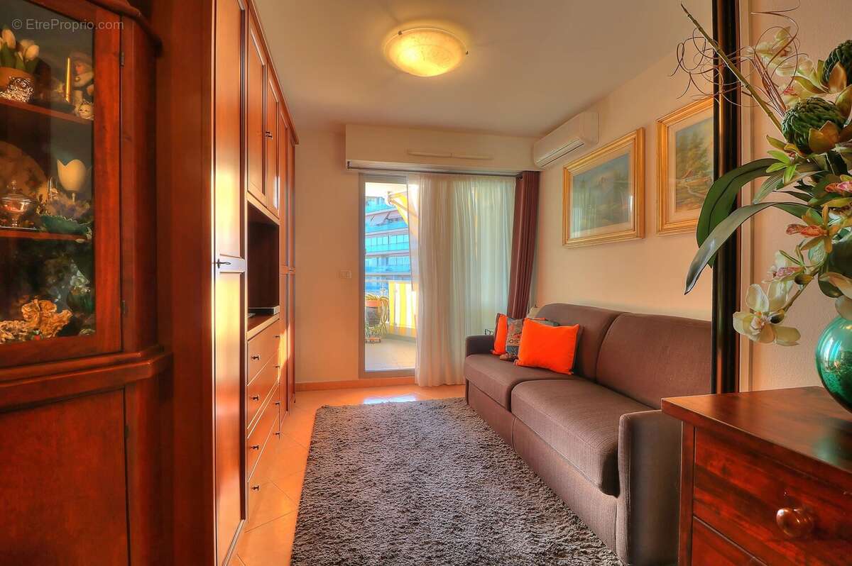 Appartement à CAGNES-SUR-MER