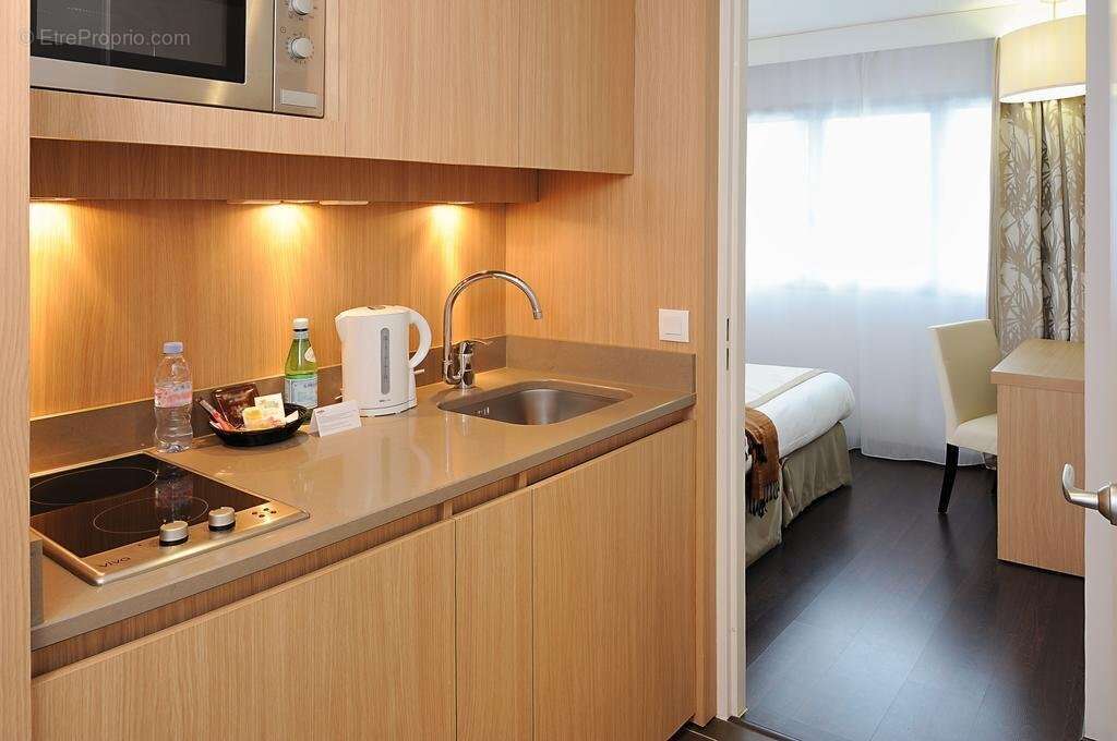 INVESTISSEMENT LOCATIF  NANTES - Résidence Residhome Berges de la Loire**** - 6,71%  de rentabilité. - photo 4