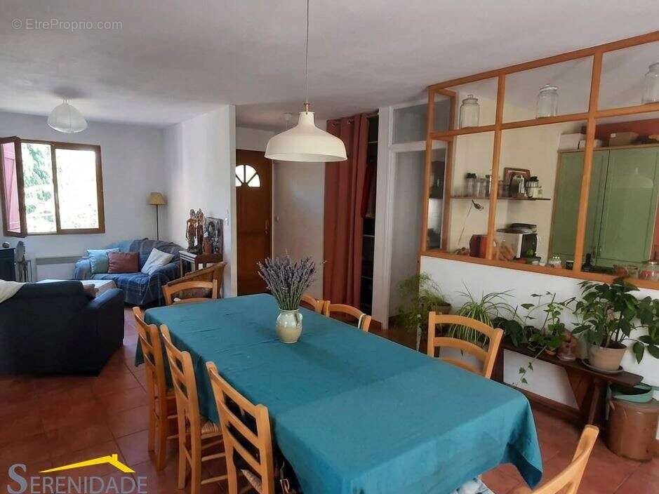 Maison 136 m² à Saint-Drezery  - photo 7