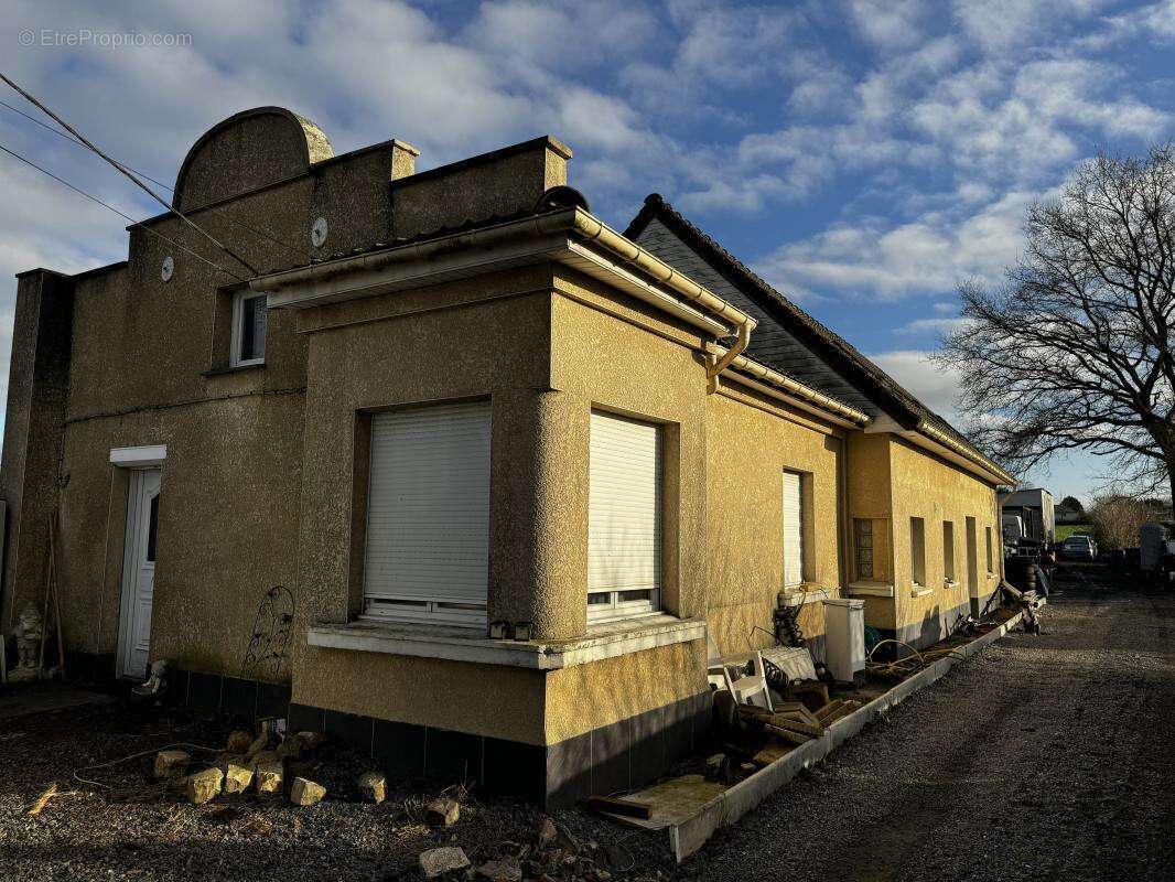 Maison à PETITE-FORET