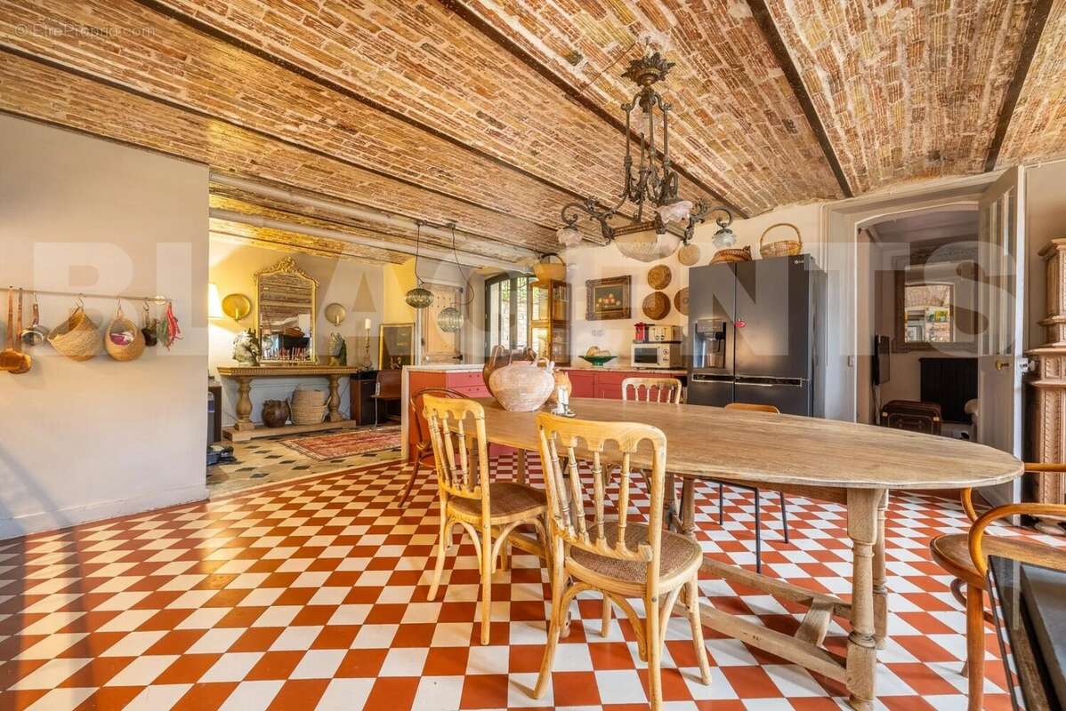 1000037071 - Maison à SOISY-SUR-SEINE