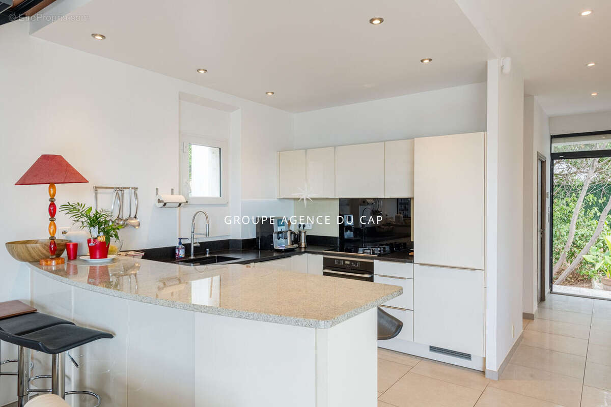 Maison à SAINT-RAPHAEL