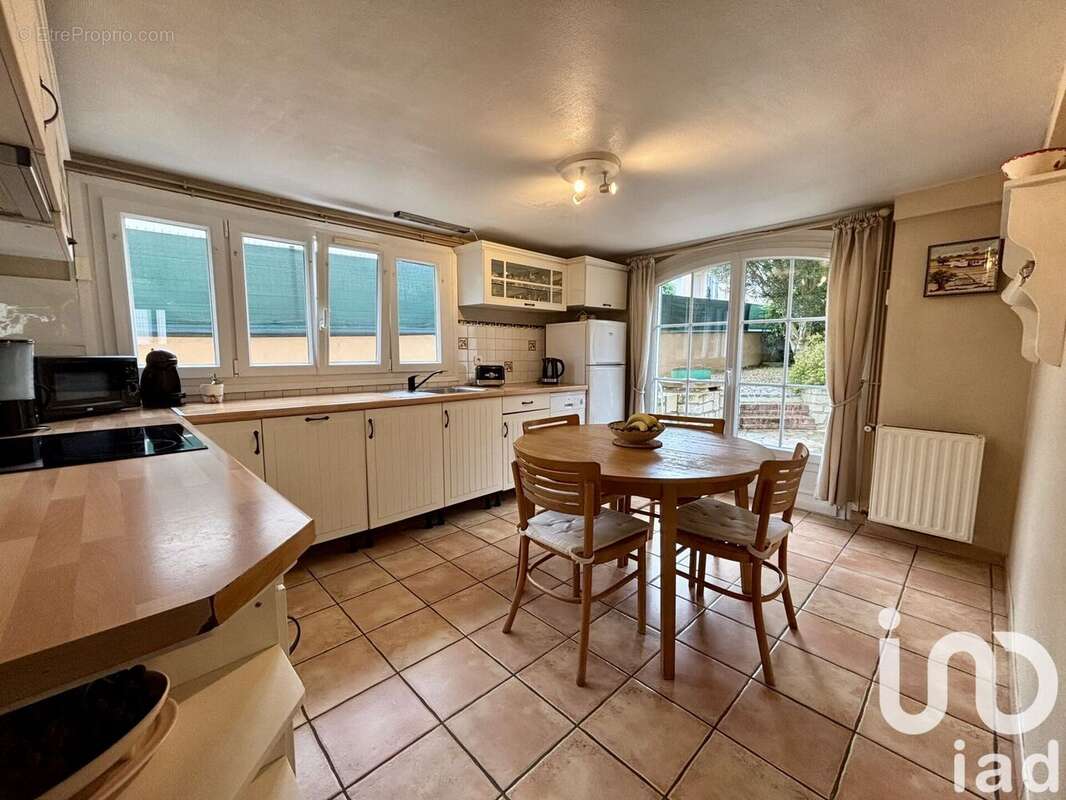 Photo 2 - Maison à NOISY-LE-GRAND