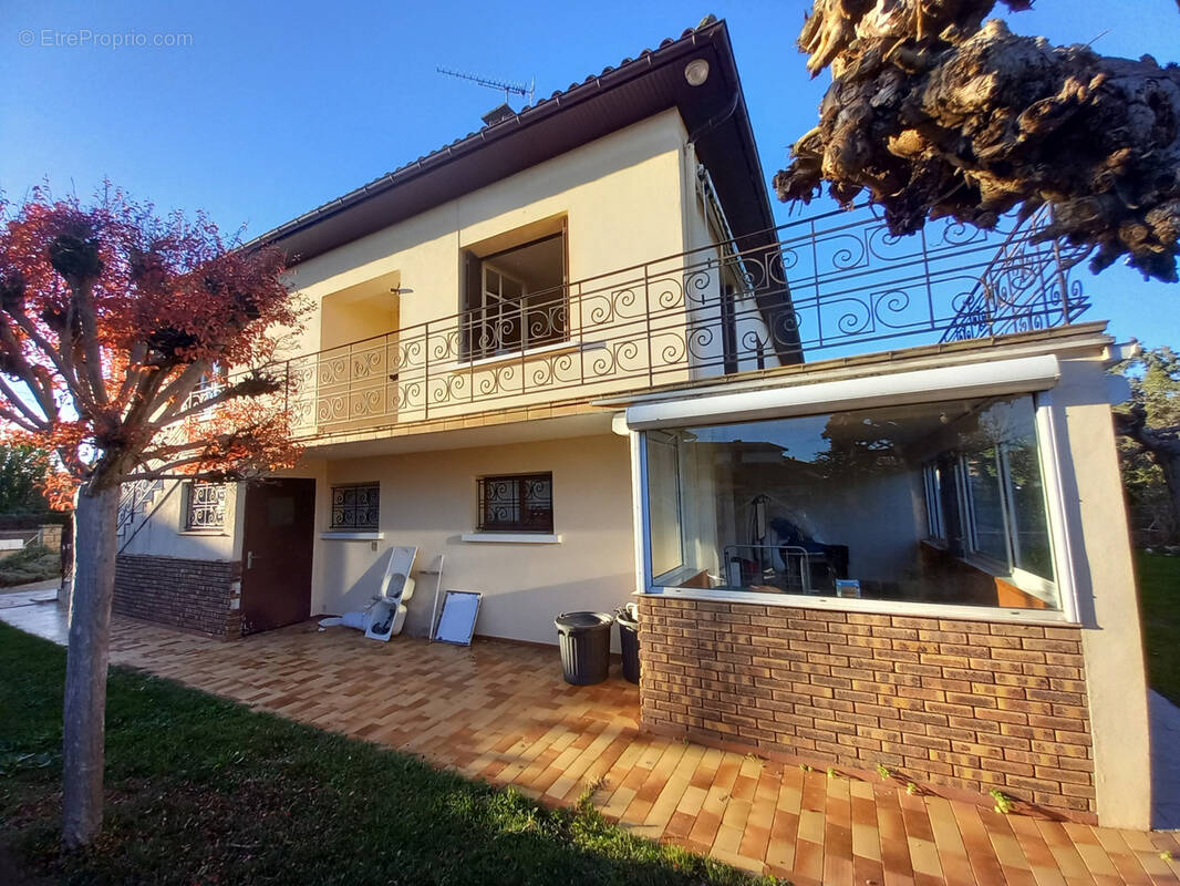 Maison à MONSEMPRON-LIBOS