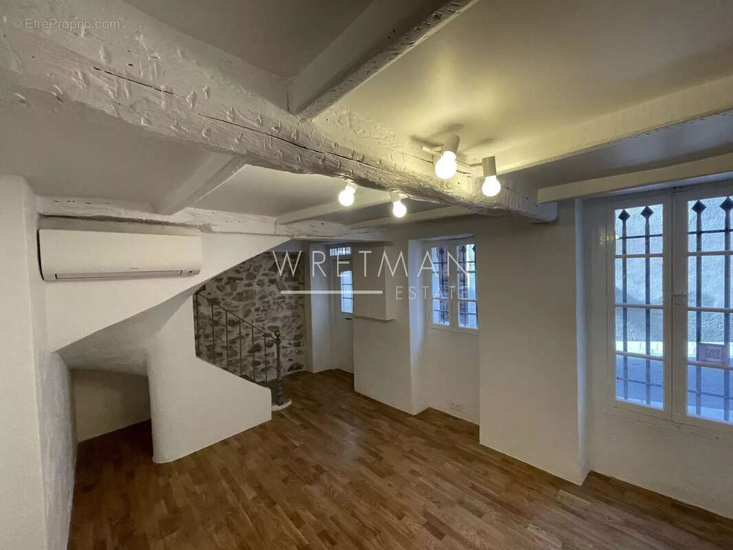 Appartement à VALBONNE