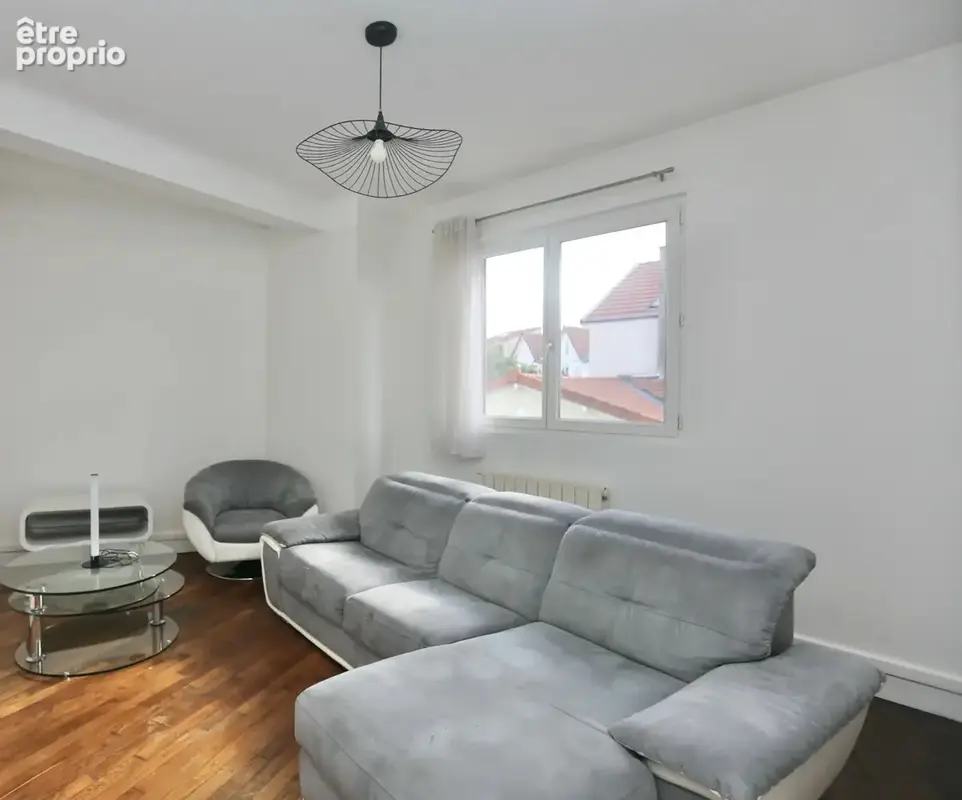Appartement 2 pièces quartier Hôtel de Ville - photo 3