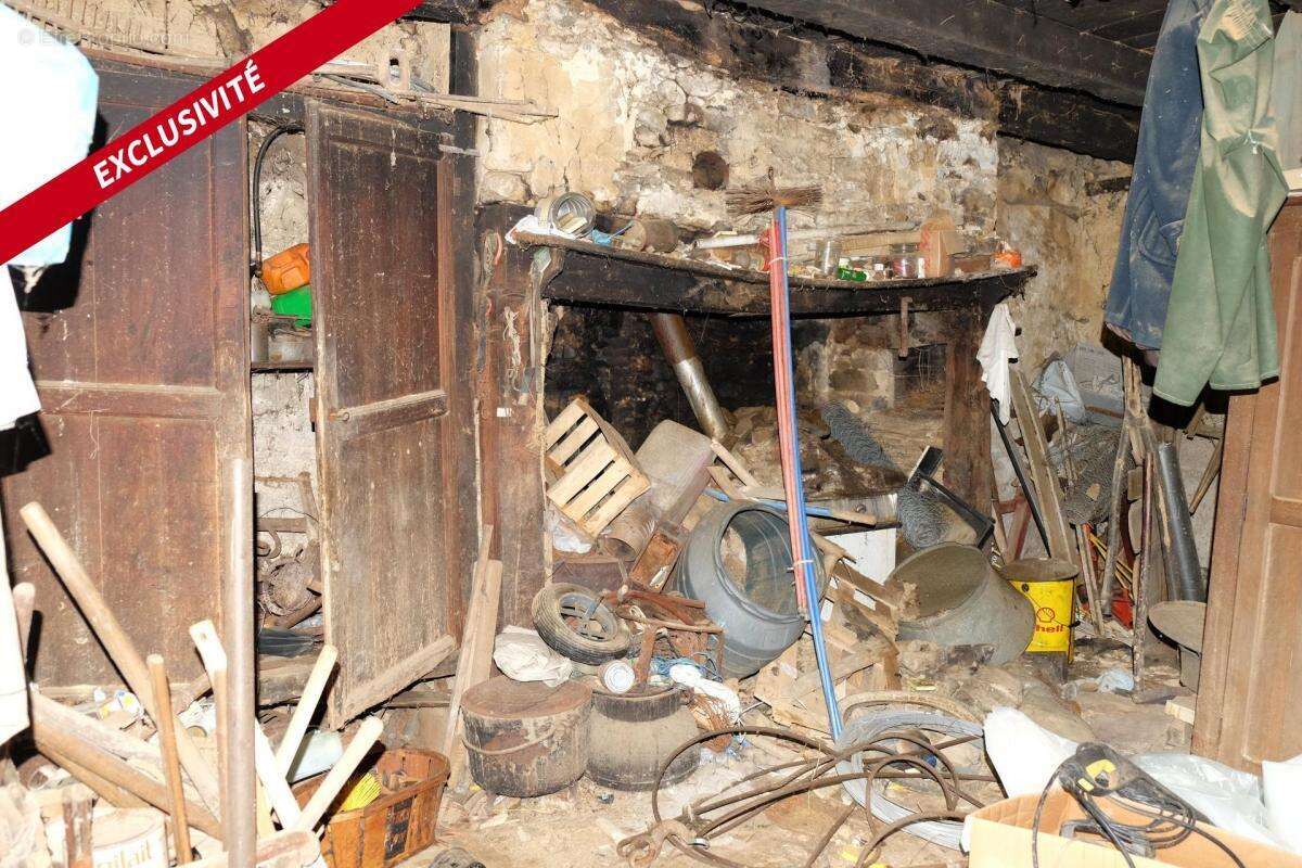 Maison à PERPEZAC-LE-NOIR