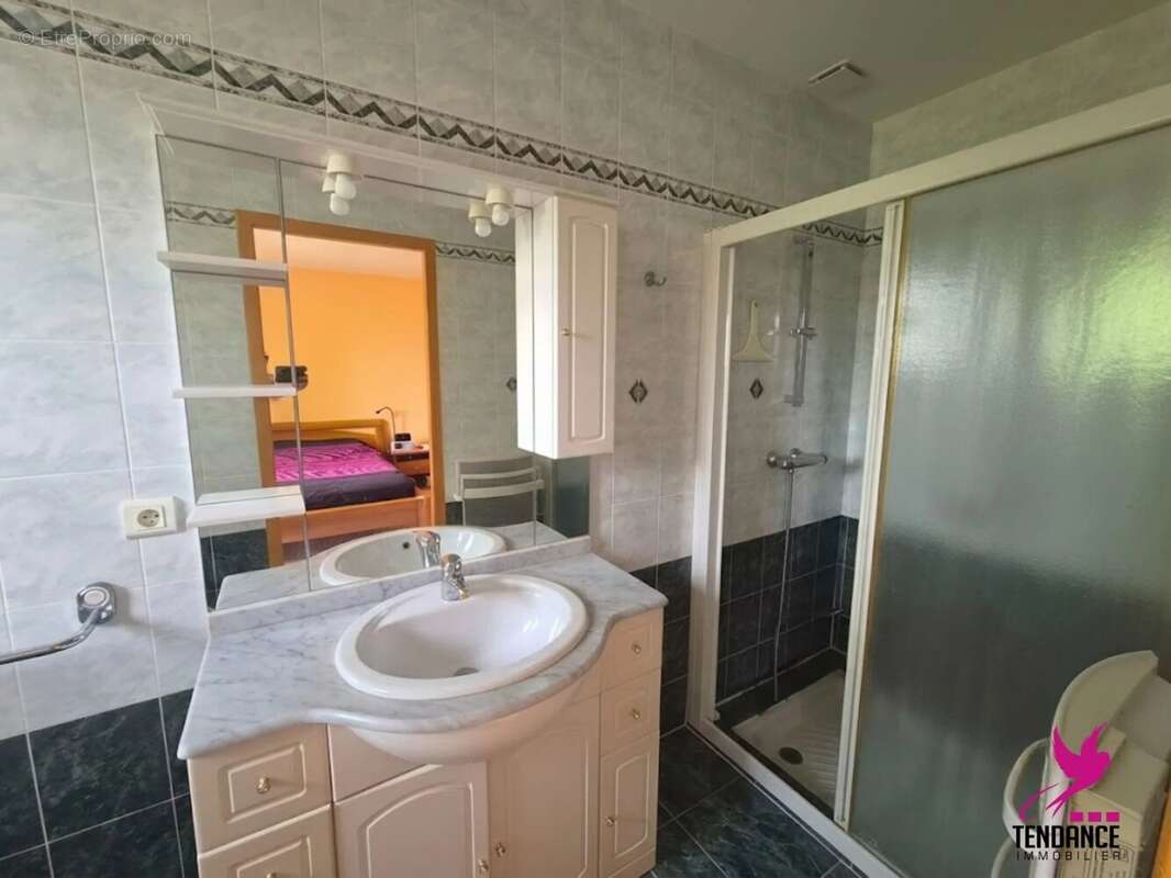 Maison T4 de 125 m² avec vue sur les Pyrénées et terrain de 3 550 m². - photo 7