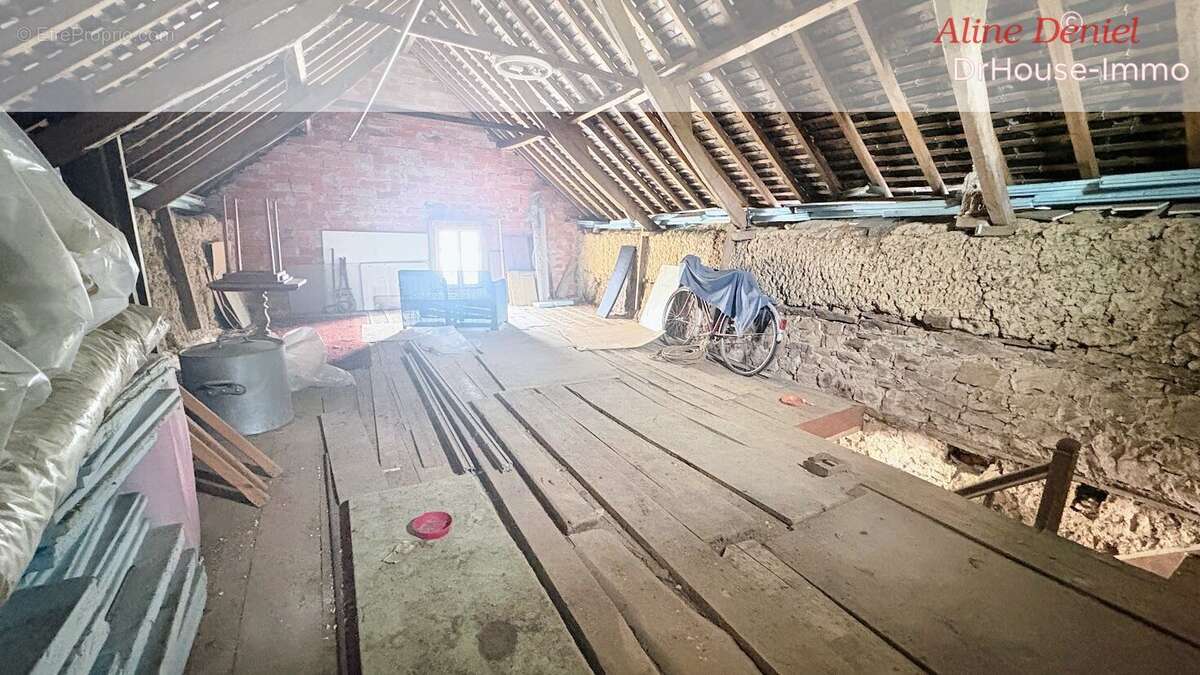 Maison à CERISY-LA-SALLE