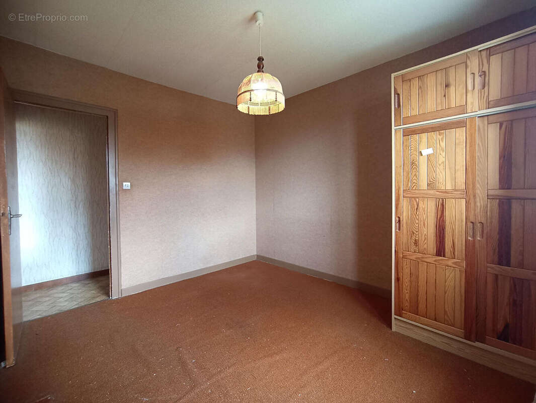 Maison 114m² et 331m² de terrain COURNON D'AUVERGNE - photo 9