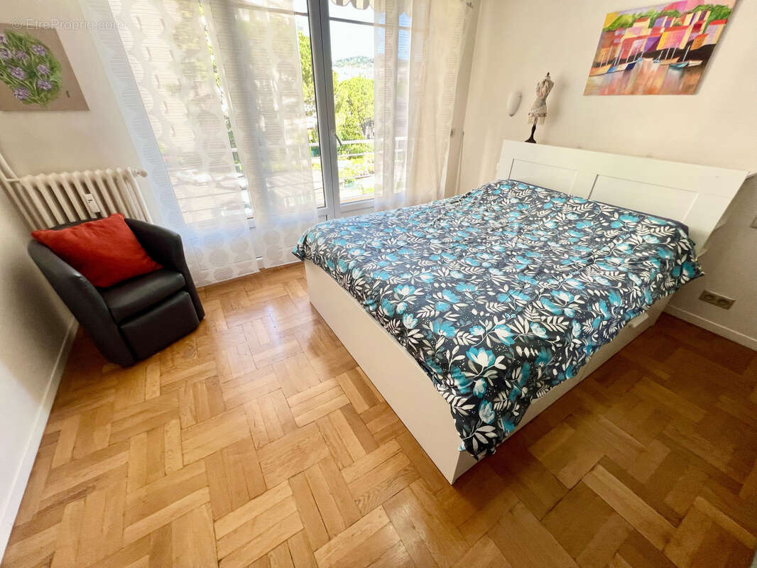 Appartement à LE CANNET