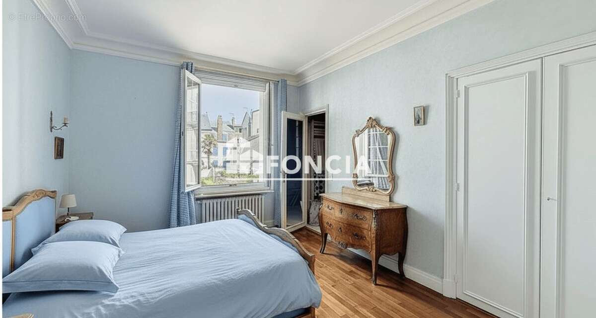 Appartement à TROUVILLE-SUR-MER