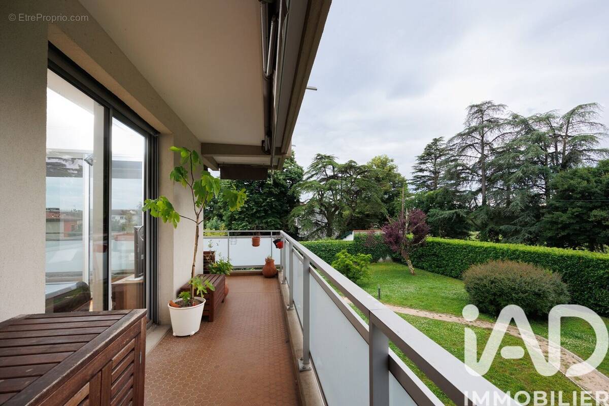 Photo 1 - Appartement à TASSIN-LA-DEMI-LUNE
