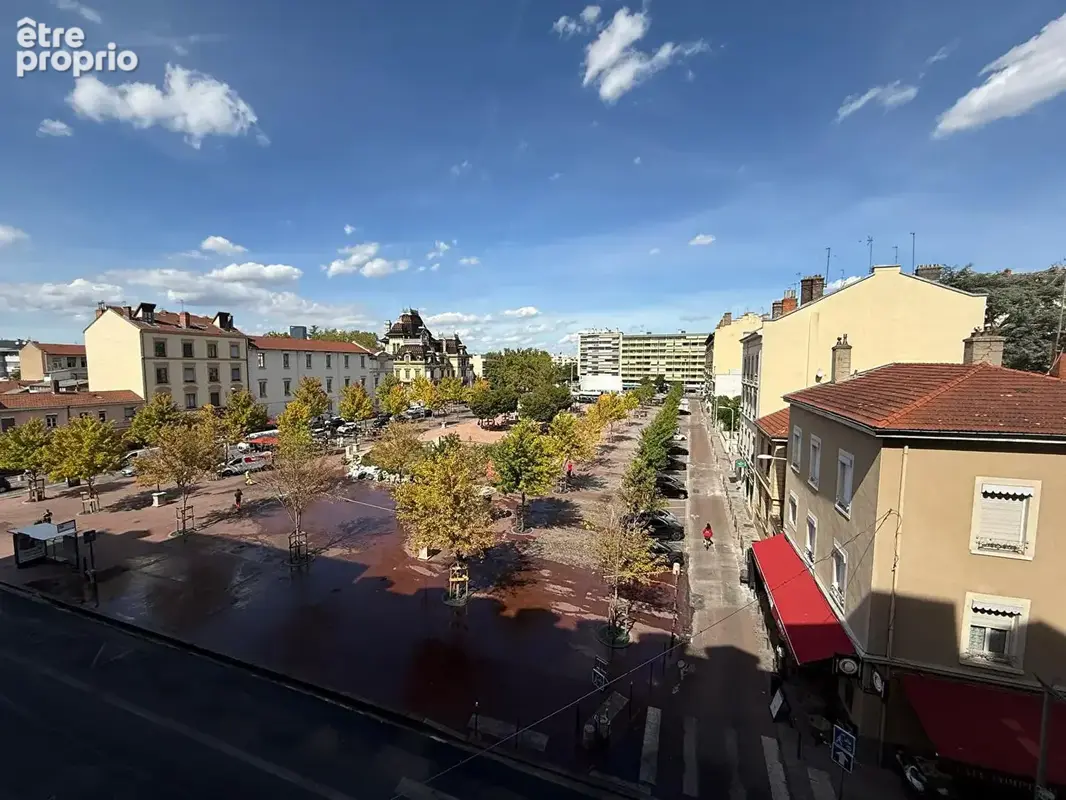 Appartement à LYON-8E