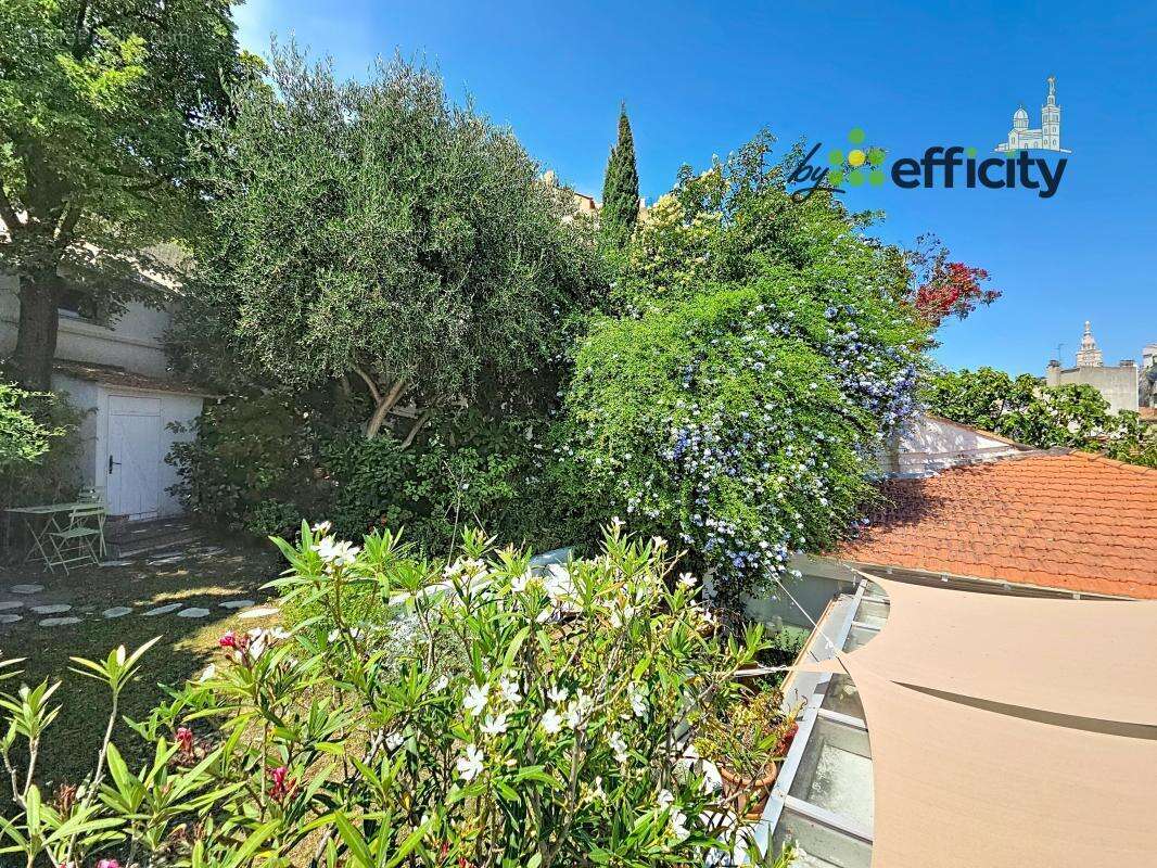 Maison à MARSEILLE-6E