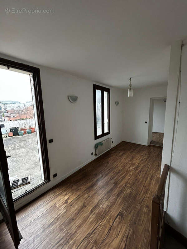 Maison à IVRY-SUR-SEINE