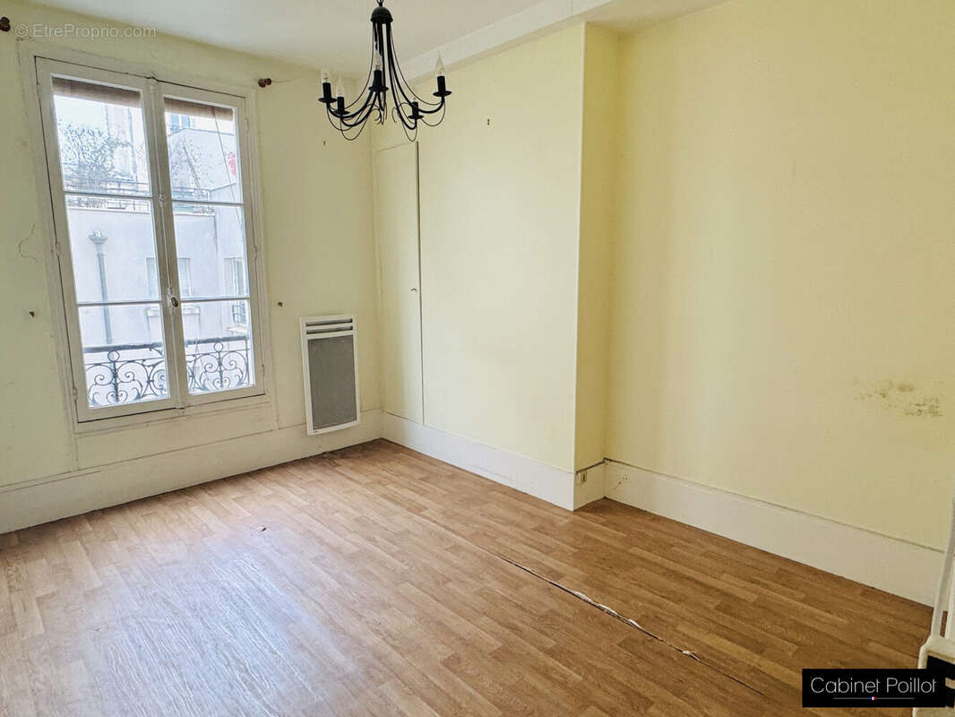 Appartement à PARIS-12E