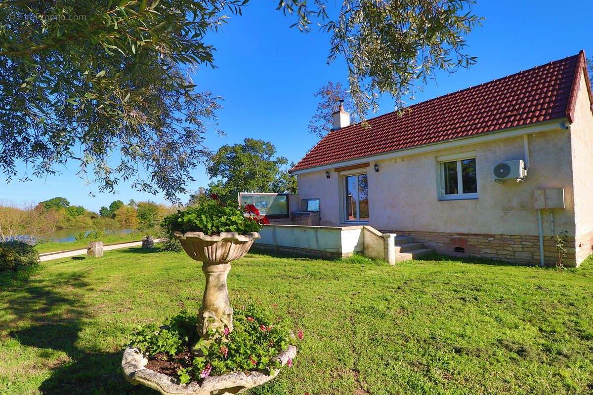 Maison à PAGNY-LA-VILLE