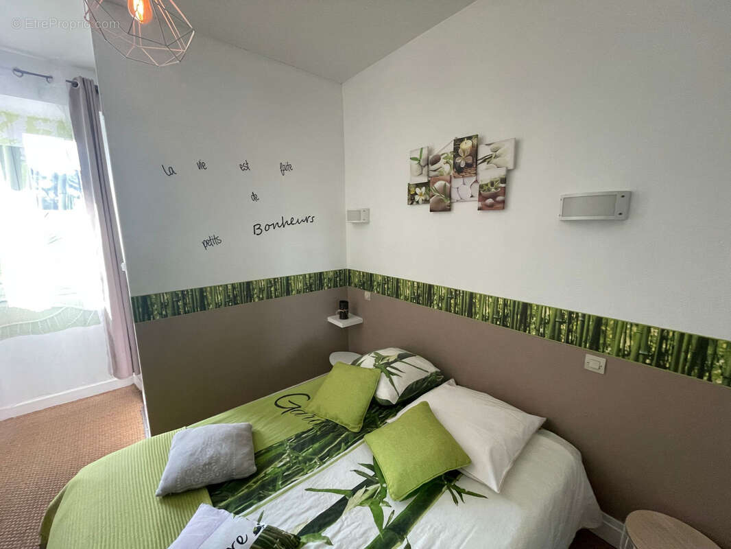 Commerce à MARSEILLETTE