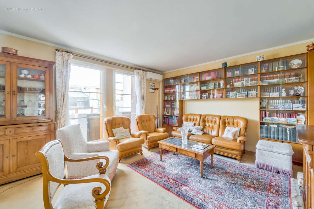 Appartement à SAINT-MANDE