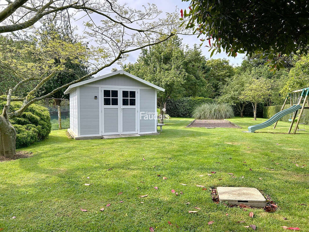 Maison 175 m² à Formigny  - photo 5