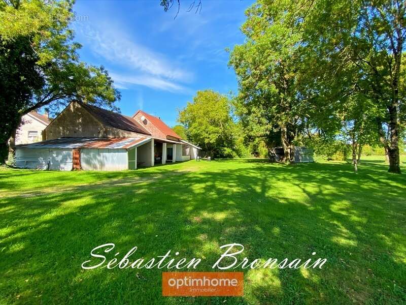 Maison à BOUSSELANGE