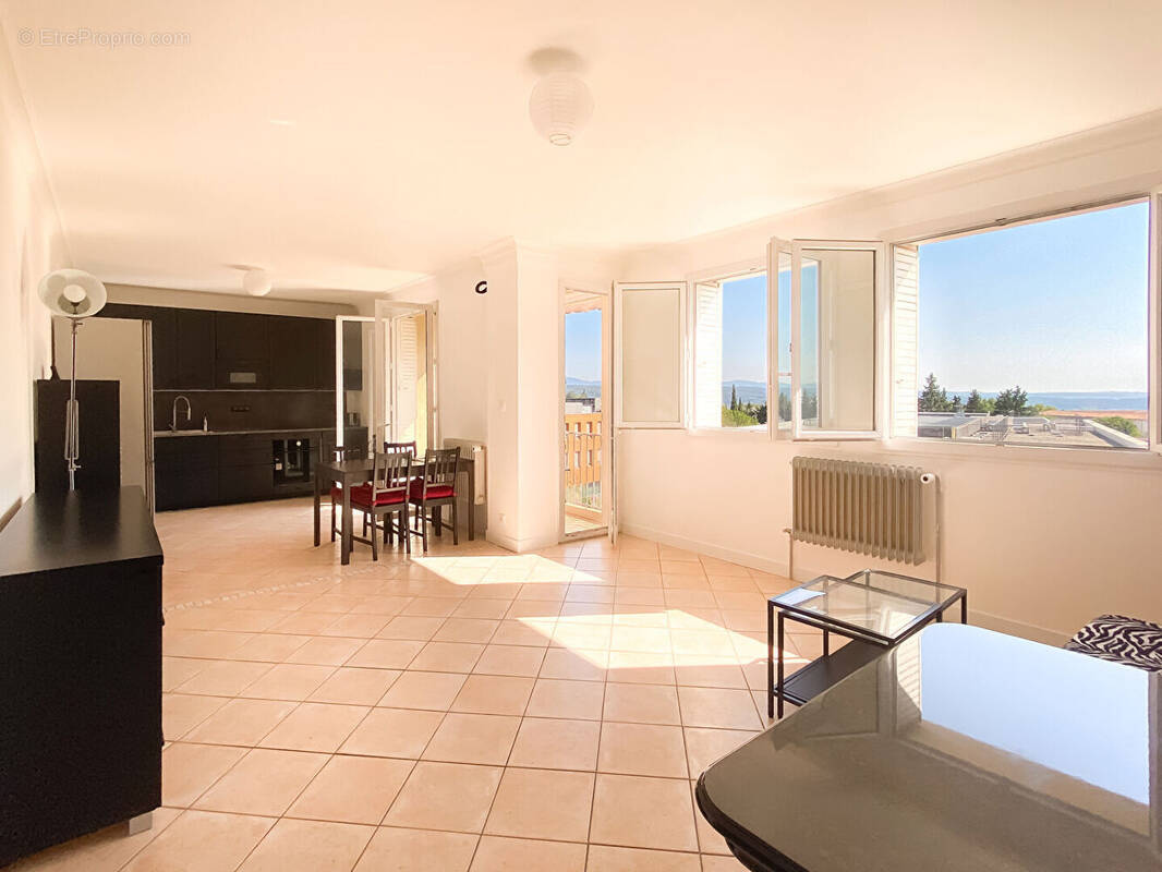 Appartement à AIX-EN-PROVENCE