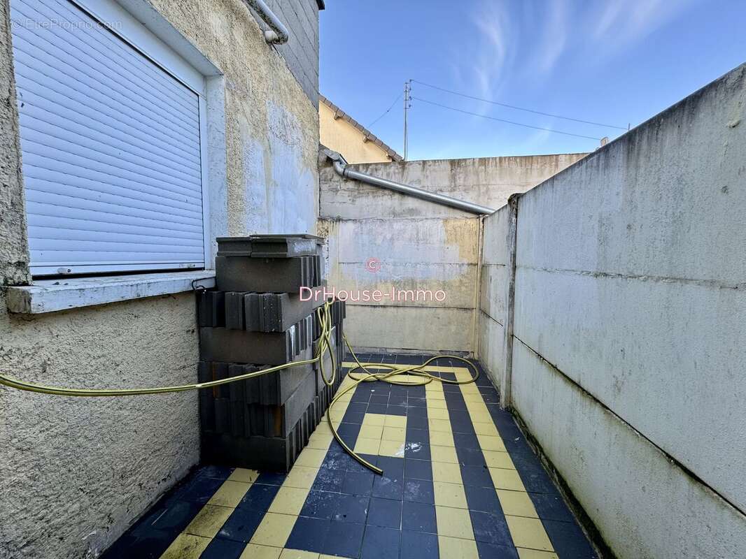 Maison à CHALETTE-SUR-LOING