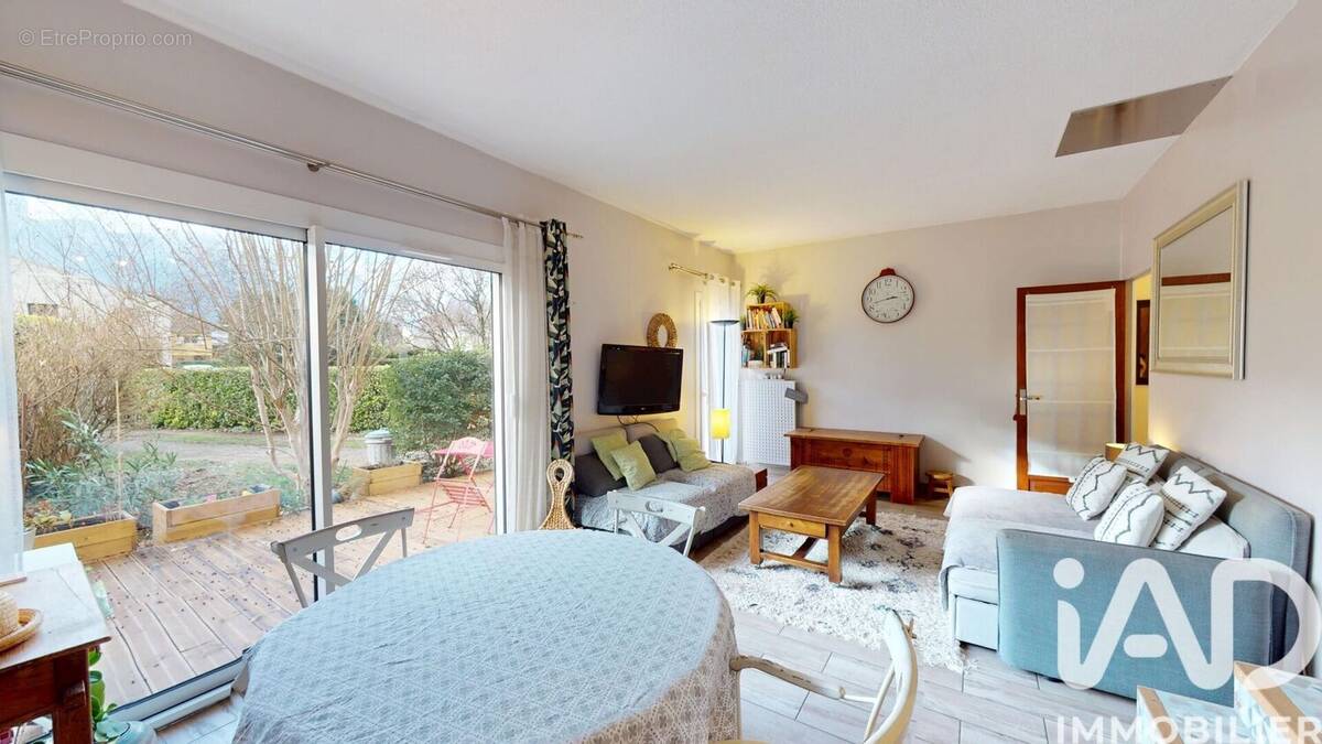 Photo 1 - Maison à SAINT-EGREVE